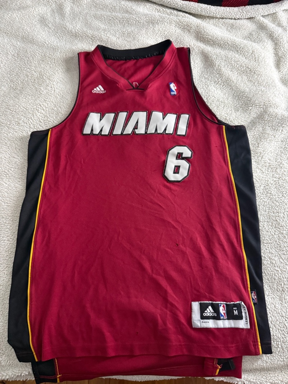 Miami Heat #6 LeBron James NBA Red Adidas Swingman Jersey - Picture 2 of 9